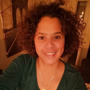 Meet your Posher, Yasmin